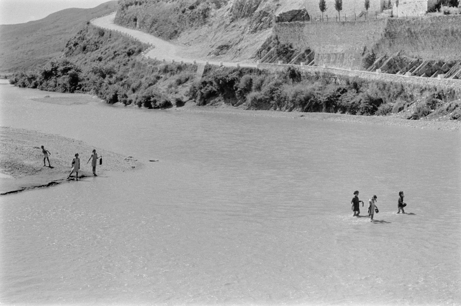 imazhet-e-rralla-te-vitit-1960-ne-shqiperi-nga-zofia-rydet