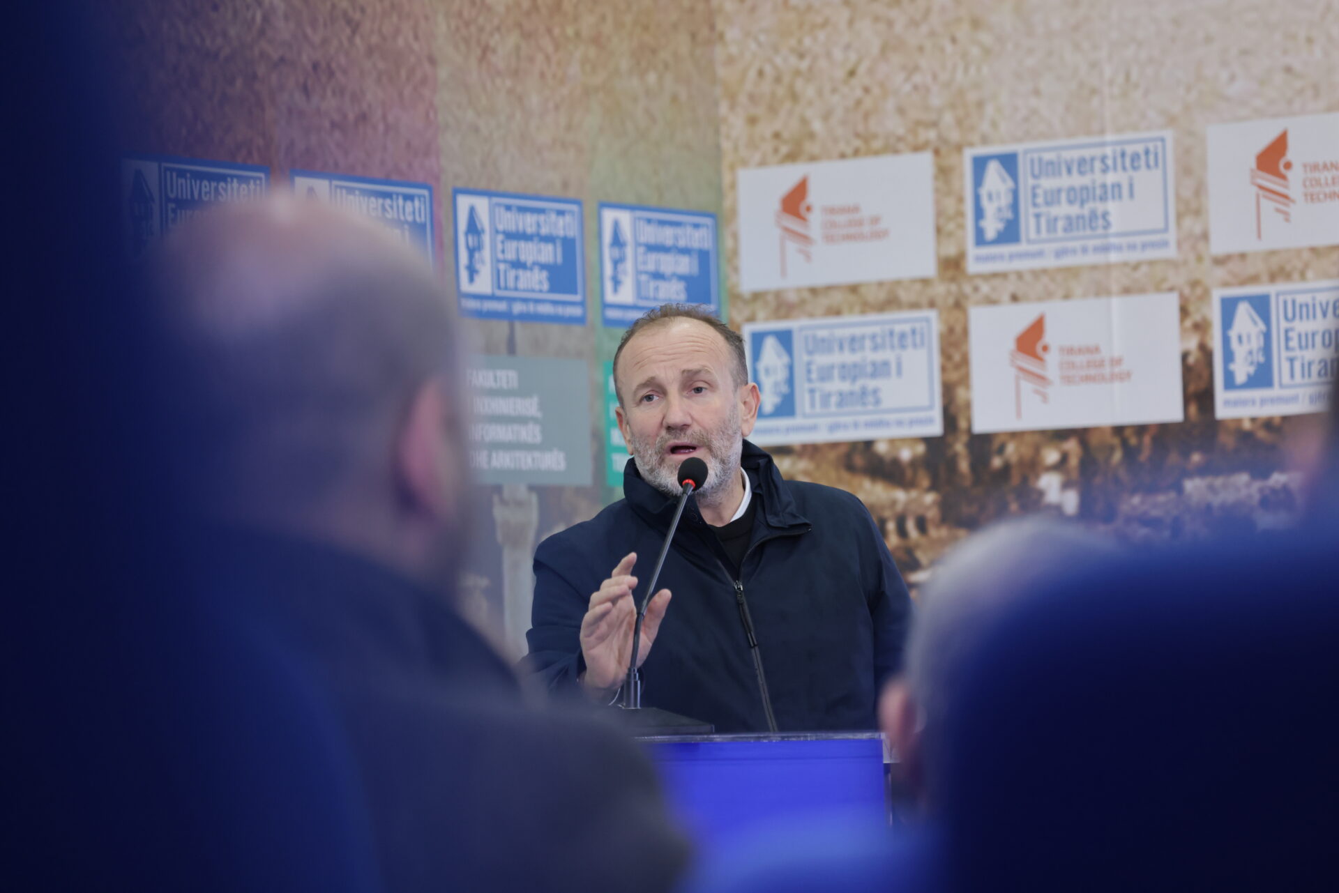 aktivitet-nga-shkolla-kontekstualiste-uet