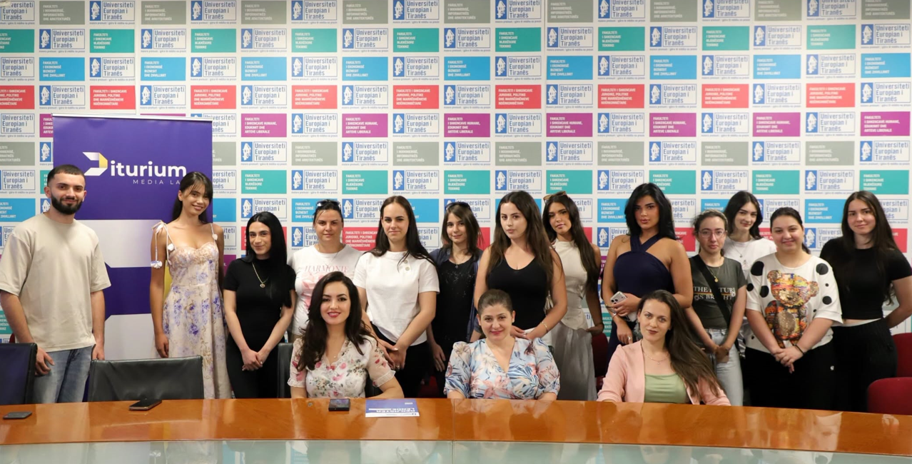 prezantimi-i-projekteve-laboratorike-ne-diturium-media-lab-ne-uet
